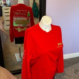 Only worn once simply southern long sleeve tee!